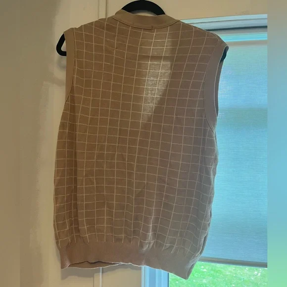 American Apparel Sweater Vest - Picture 3 of 4